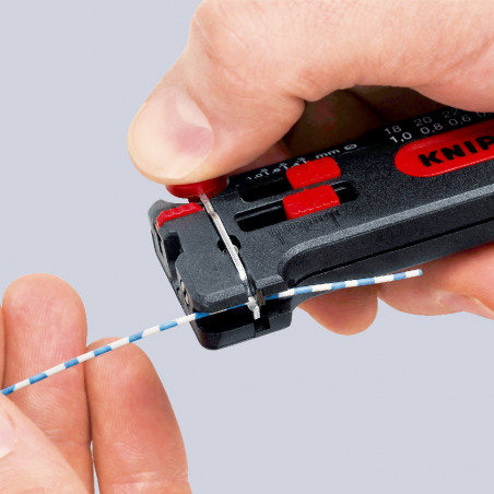 Outil à dénuder précis grâce au réglage progressif 0,3 à 1mm - Sur carte - KNIPEX | 12 80 100 SB