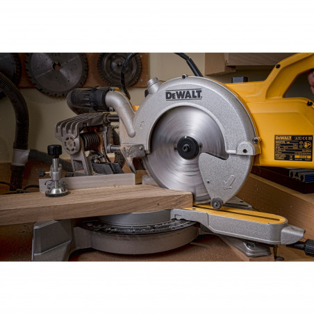 Lame de Scie Radiale 250X30,4mm 24 Dents - Dewalt | DT4202