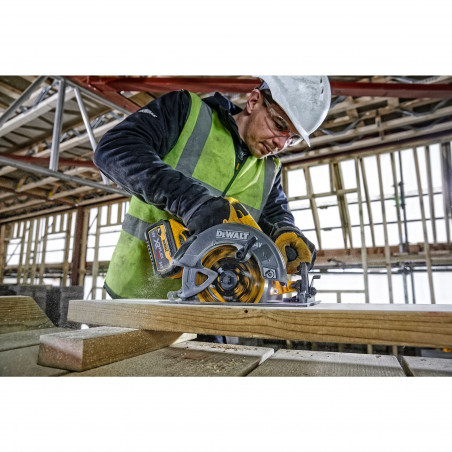 Scie Circulaire 2.0 XR FLEXVOLT 54V Brushless 190 mm Sans batterie ni chargeur - Dewalt | DCS578NT