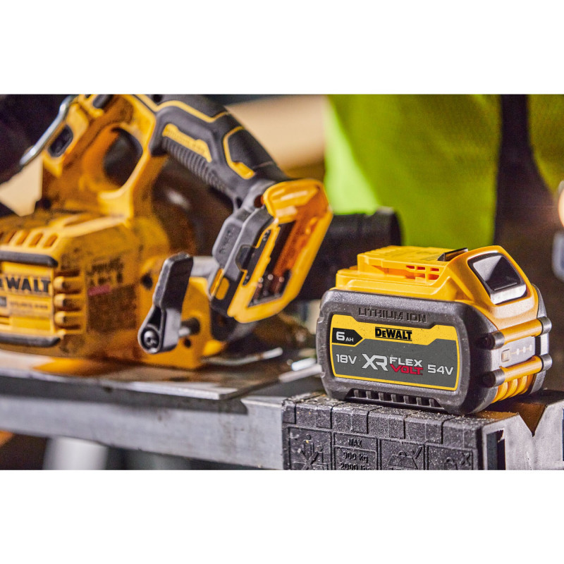 Scie Circulaire XR 18V ADVANTAGE Brushless 190 mm Sans batterie ni chargeur - Dewalt | DCS573NT