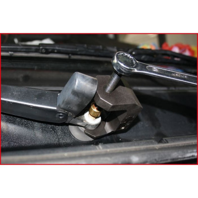 Extracteur de bras d'essuie-glace avec fourche réglable de 16-38 mm - KSTools | 700.1178